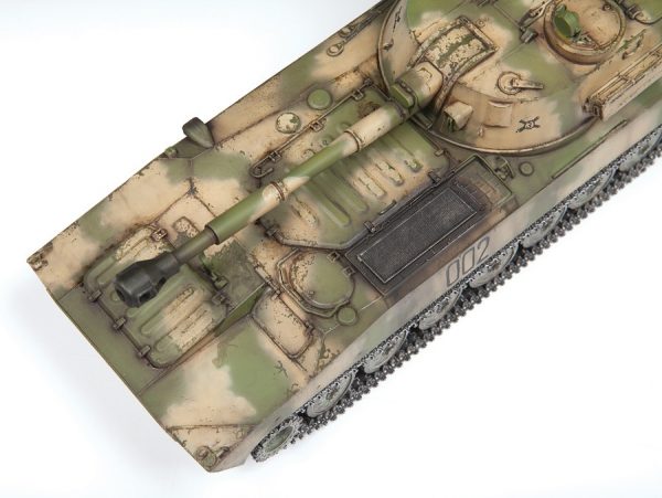 ZVEZDA 1/35 Gvozdika 122 mm Russian Self-Propelled Howitzer - Slika 5