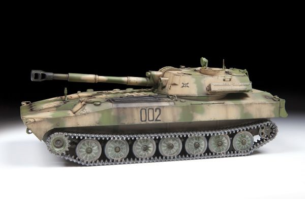 ZVEZDA 1/35 Gvozdika 122 mm Russian Self-Propelled Howitzer - Slika 7