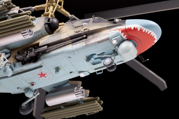 ZVEZDA 1/48 Russian Combat Helicopter Ka-52 "Alligator" - Slika 4