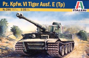 ITALERI 1/35 Pz. Kpfw. VI Tiger Ausf. E
