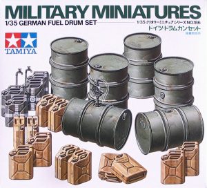 TAMIYA 1/35 German Fuel Drums