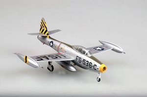 EASY MODEL 1/72 F-84E-25, 8th FBS, Lt.Donald James