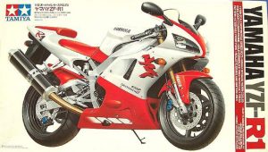 TAMIYA 1/12 Yamaha YZF-R1