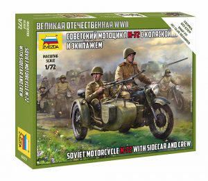 ZVEZDA 1/72 Soviet motorcycle M-72 with sidecar and crew
