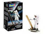 REVELL 1/8 Apollo 11 Astronaut on the Moon - 50th Anniversary Moon Landing