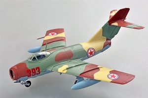 EASY MODEL 1/72 MiG-15 bis North Korean Air Force