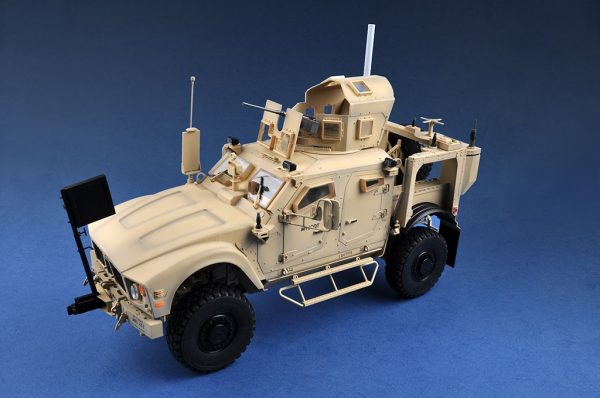 TRUMPETER 1/72 US M1240 M-ATV MRAP - Slika 2