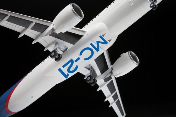 ZVEZDA 1/144 MC-21-300 Civil Airliner - Slika 3