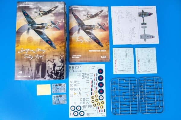 EDUARD 1/48 Spitfire Story: Tally Ho! - Mk.IIa/Mk.IIb (Dual Combo Limited Edition) - Slika 3