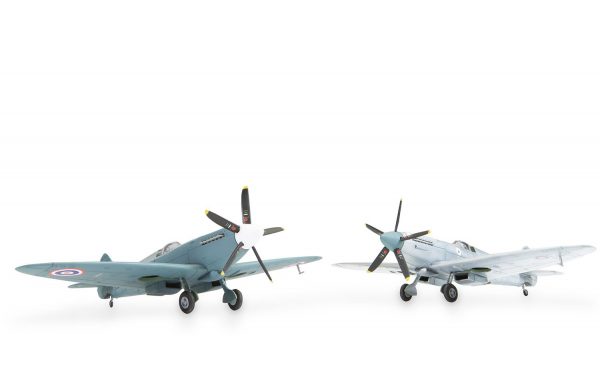 AIRFIX 1/72 Supermarine Spitfire PR.XIX - Slika 2