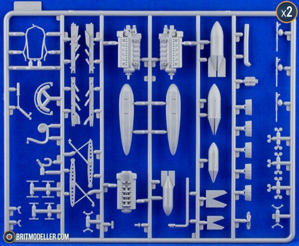 ICM 1/48 Ju 88A-4 with German Ground Personnel and Torpedo Trailers - Slika 9