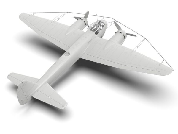 Icm48230b