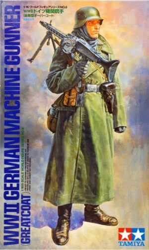 TAMIYA 1/16 WWII German Machine Gunner (Greatcoat)