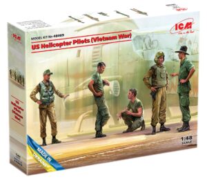 ICM 1/48 US Helicopter Pilots (Vietnam War)